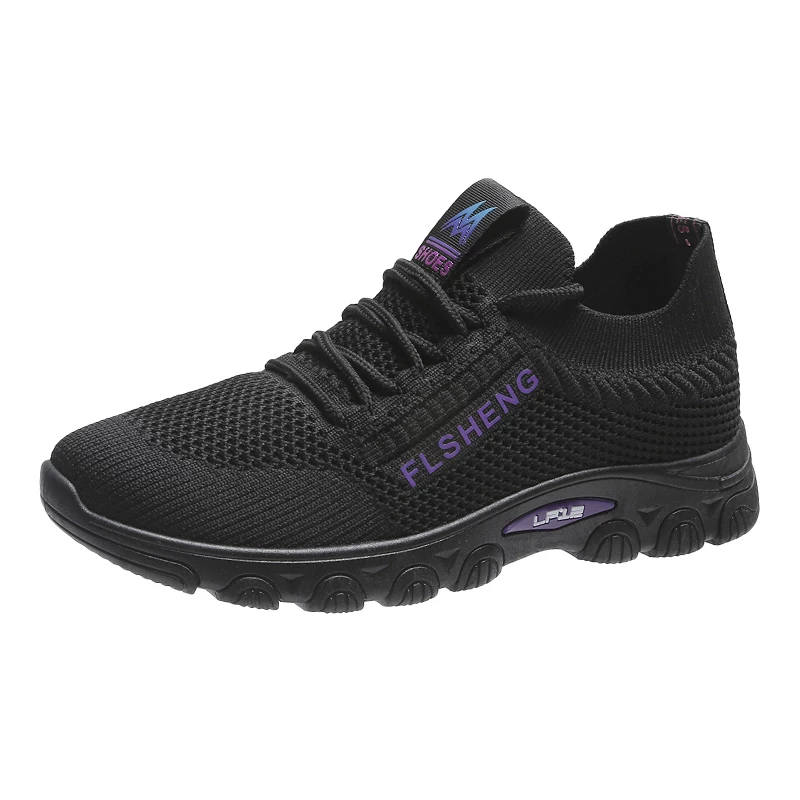 Old Beijing cloth shoes for women, black work shoes, non-slip soft-soled mesh shoes for middle-aged and elderly mothers, so your feet won’t get tired after standing for a long time.