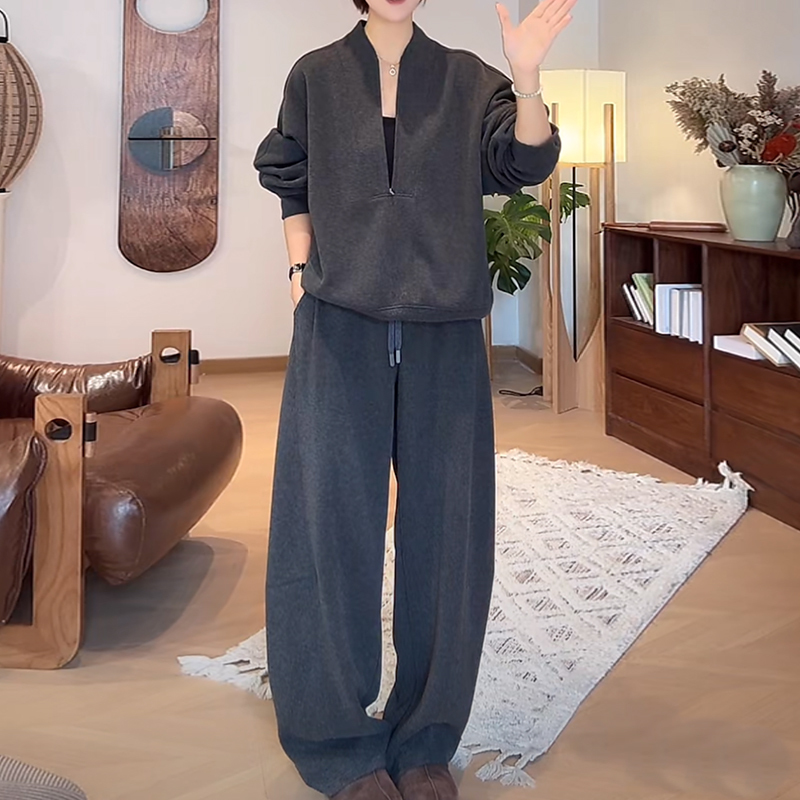 Plus-Size Korean-Style Casual Sportswear Set for Women, Autumn, Exquisite and Elegant, Warm Sweatshirt and Straight-Leg Pants Two-Piece Set