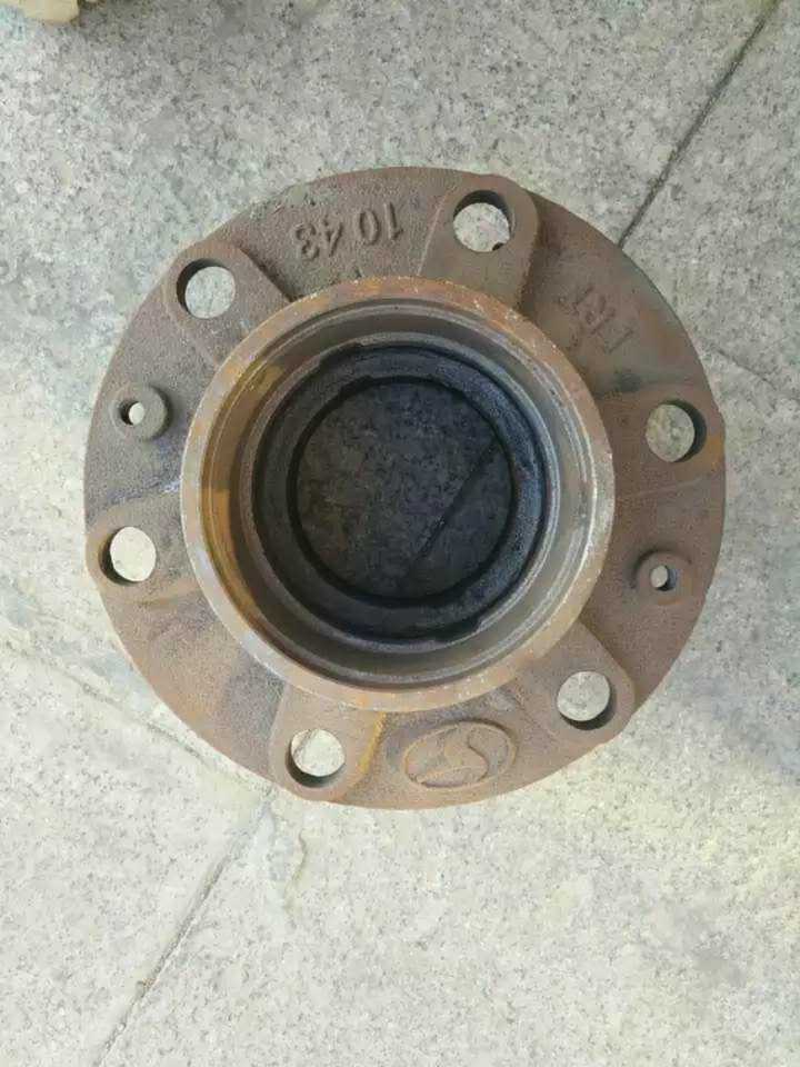 Shifeng agricultural three or four wheel original factory 1043 accessories Shifengfengshun car shaft head 12 holes 12 wire shaft head 1043