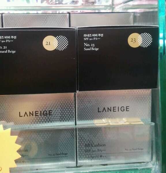 Nhà gỗ nhỏ Laneige / Lange air cushion BB cream flawless Powder cream 15g che khuyết điểm làm sáng màu da với sự thay thế kem nền bb collagen cellio