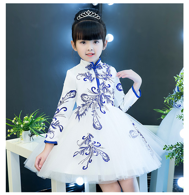 Trang phục trẻ em Trung Quốc công chúa váy guzheng trang phục cổ điển nữ lớn trẻ em Trung Quốc phong cách màu xanh và trắng sứ sườn xám thời trang trẻ em cao cấp