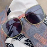 2024 Новые солнцезащитные очки для женщин в летнем солнечном защите, Большом лицо, стройная интернет -знаменитость Сяохонгу та же квадратная рама солнцезащитные очки белые