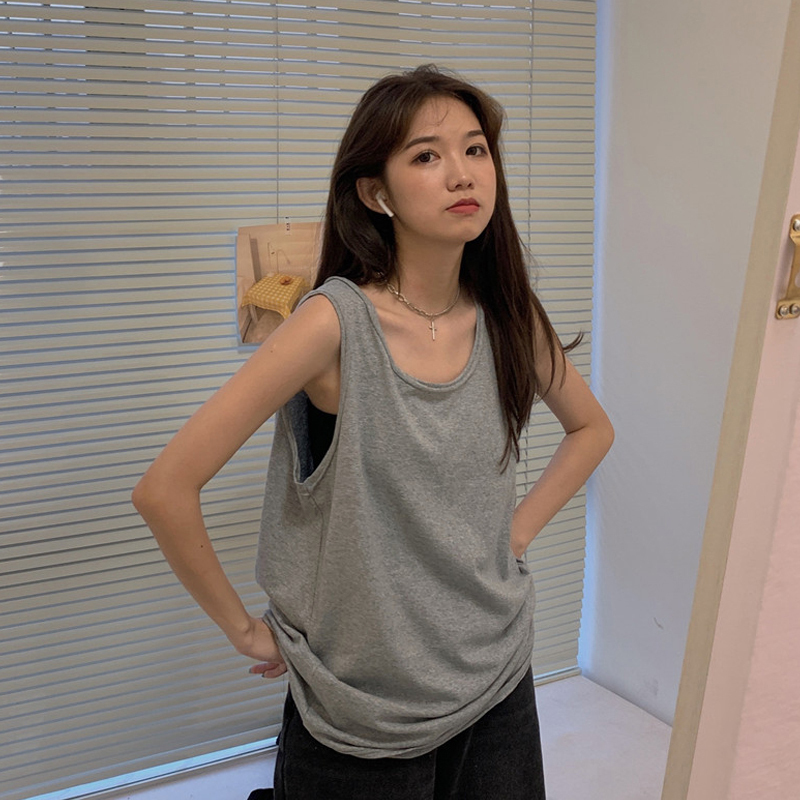 Plus-Size Women's Stylish Solid Color Camisole Sleeveless T-Shirt for Summer, Loose-Fitting Bf Style Gray Base Top Plus-Size Women's Stylish Solid Color Camisole Sleeveless T-Shirt for Summer, Loose-Fitting Bf Style Gray Base Top