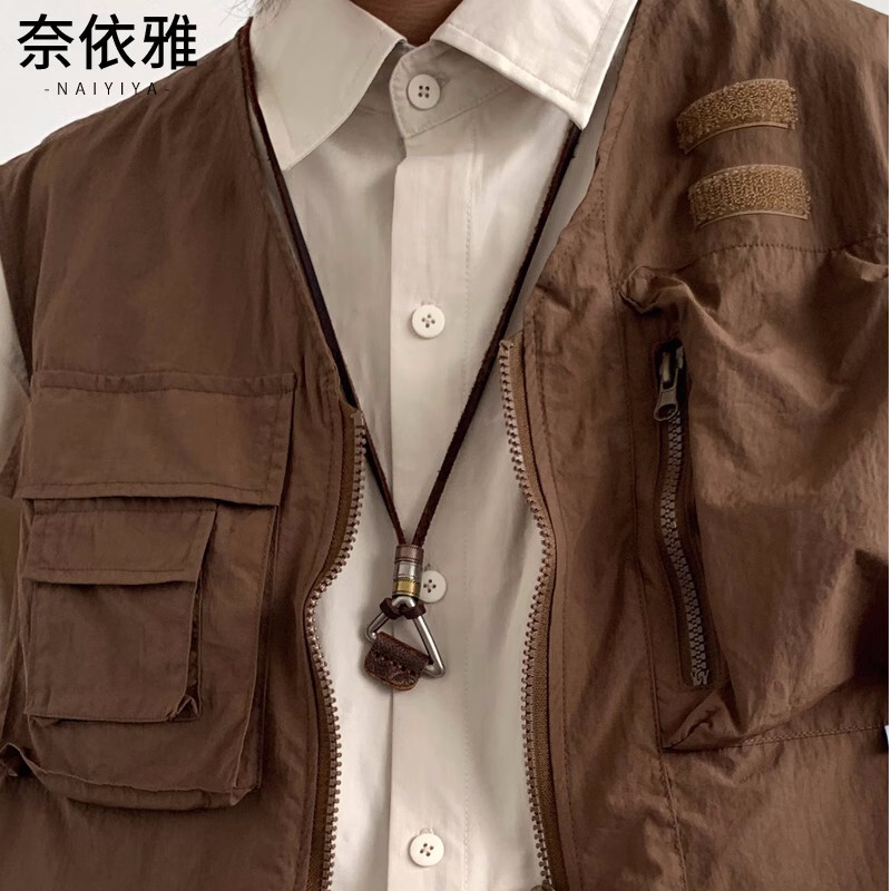 Retro Maillard Style Necklace for Men, Unique Design, High-End Feel, Sweater Chain, Light Luxury, Stylish Collarbone Chain