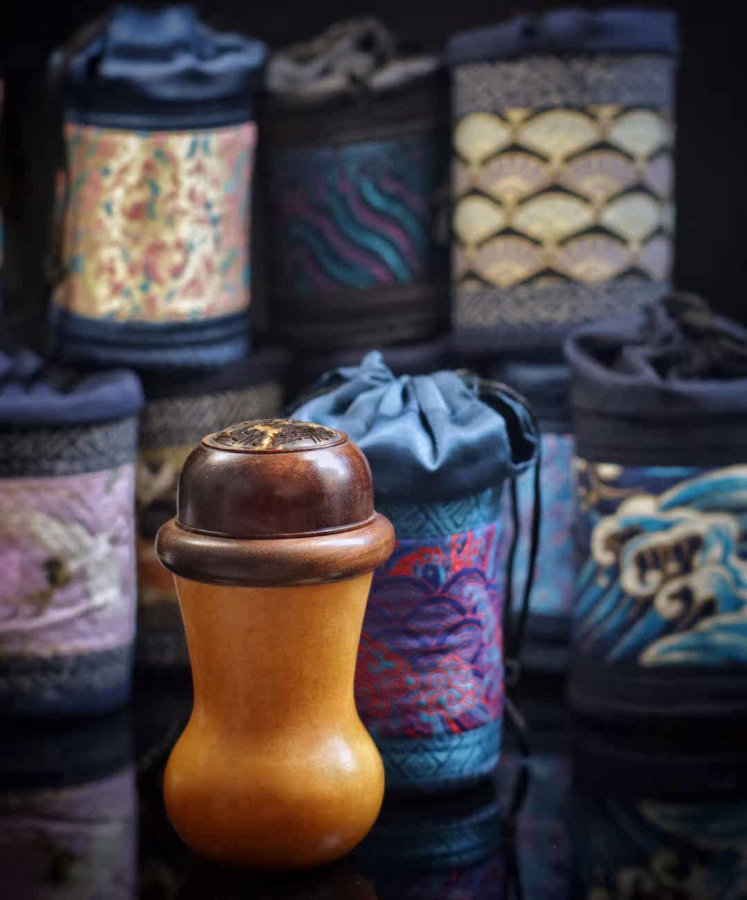Traditional gourd warm cover protective cover