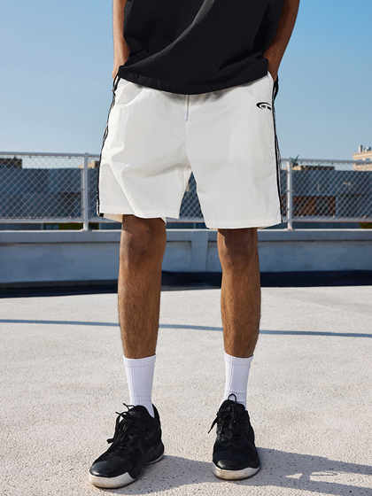 Weidong Street Trendy Sports Shorts 남자 농구 미국 달리기 훈련 쿼터 핑거 바지 트렌디 한 여름 얇은 짠 캐주얼 바지