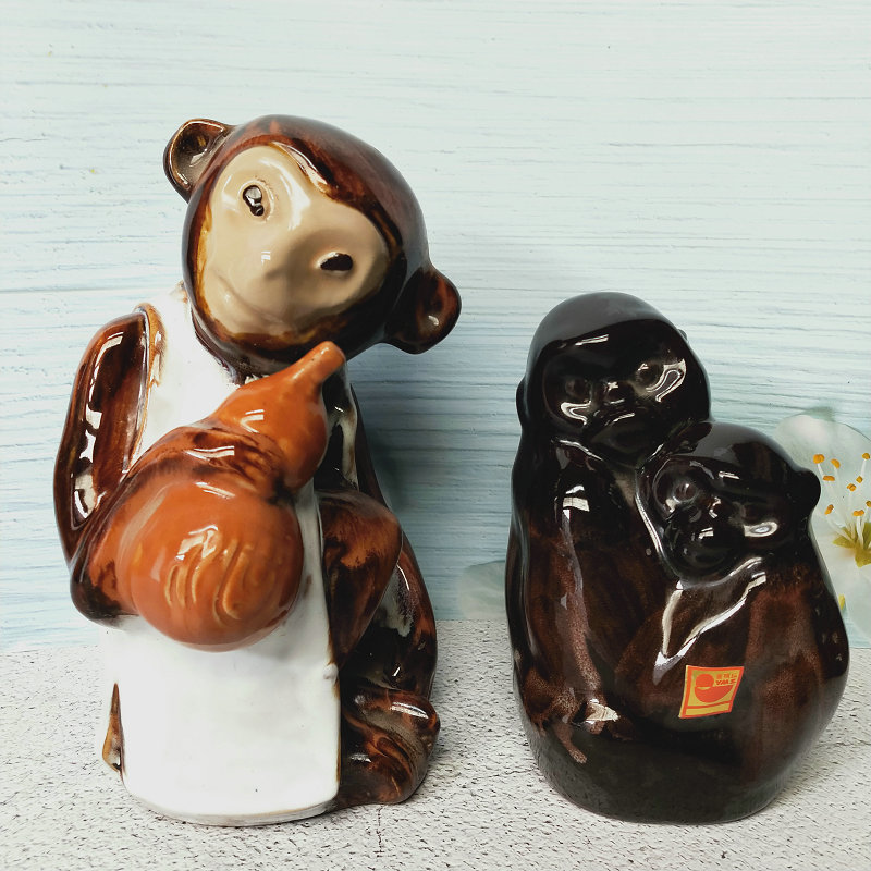 80s Porcelain Pendulum with Glaze Drunk Monkey Nostalgic collection