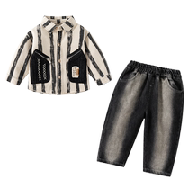 Boys suit autumn 2024 new cool and handsome baby shirt childrens jeans spring and autumn fashionable childrens two-piece set