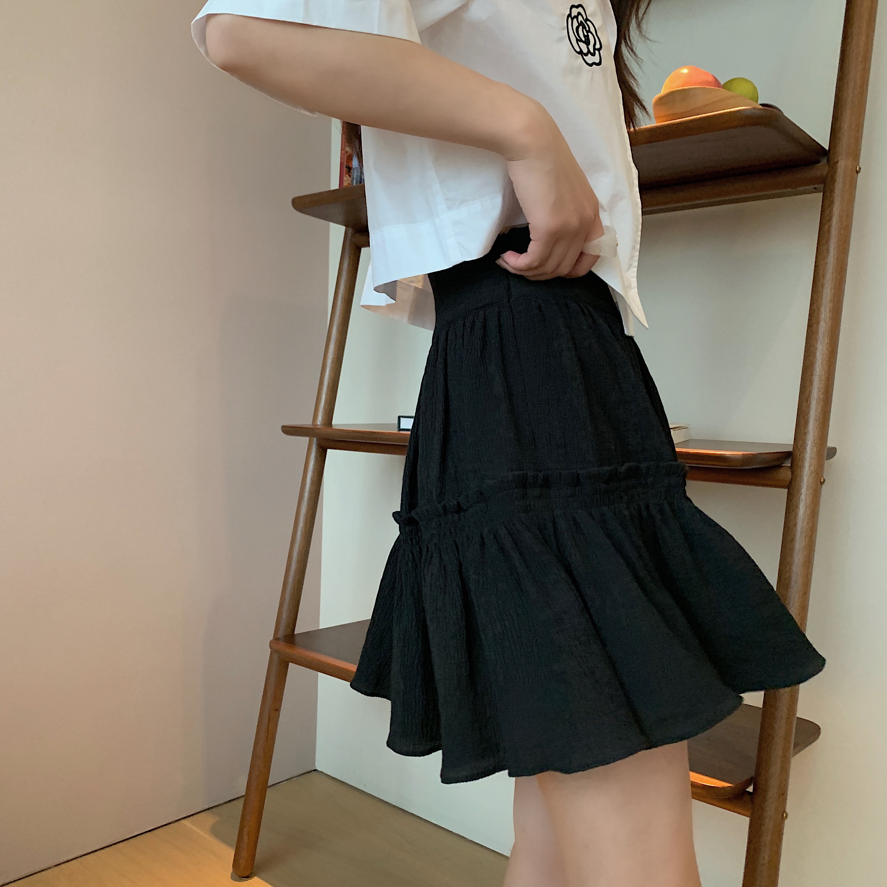 MLS (spot 80% off) black a-line pleated skirt women's summer high waist niche skirt slim short skirt