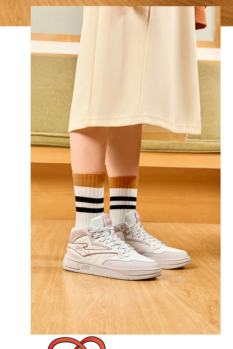 обувь на тонкой подошве ( для скейтборда ) 电池熊猫鸿星尔克板鞋休闲 𫔮高筒女鞋夏季2025新款鞋子厚底运动鞋女 The Erke