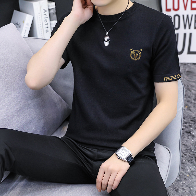 Half-Sleeve Sweater for Men, New Winter Round-Neck Knitwear, Trendy and Stylish, Suitable for Young People, Can Be Worn as an Inner Layer or as a Short-Sleeve T-Shirt