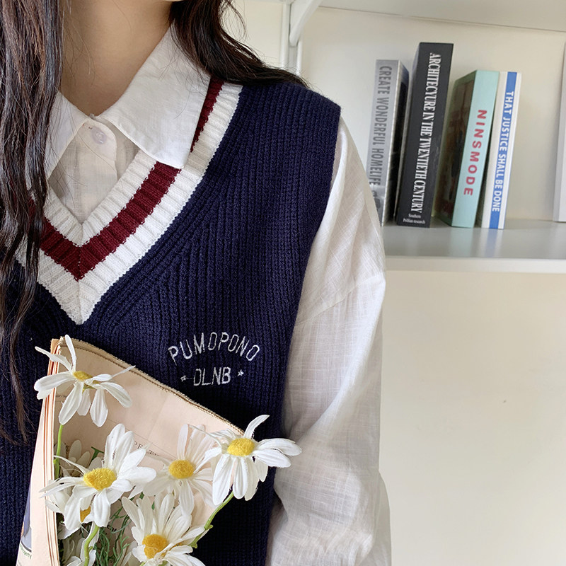 V Collar Sleeveless Vest Vest Academy Wind Sweater Women's Spring Autumn Knit Cardiovert Waistcoat Waistcoat Outside of the jacket Two sets