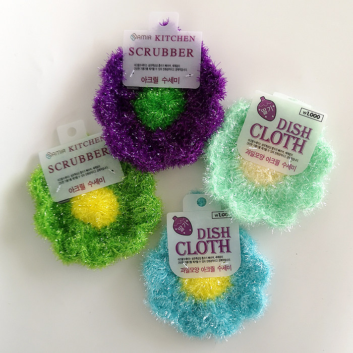 Acrylic flower dishwashing cloths for export to South Korea are stain-removing and oil-removing cleaning cloths that do not damage POTS and pans