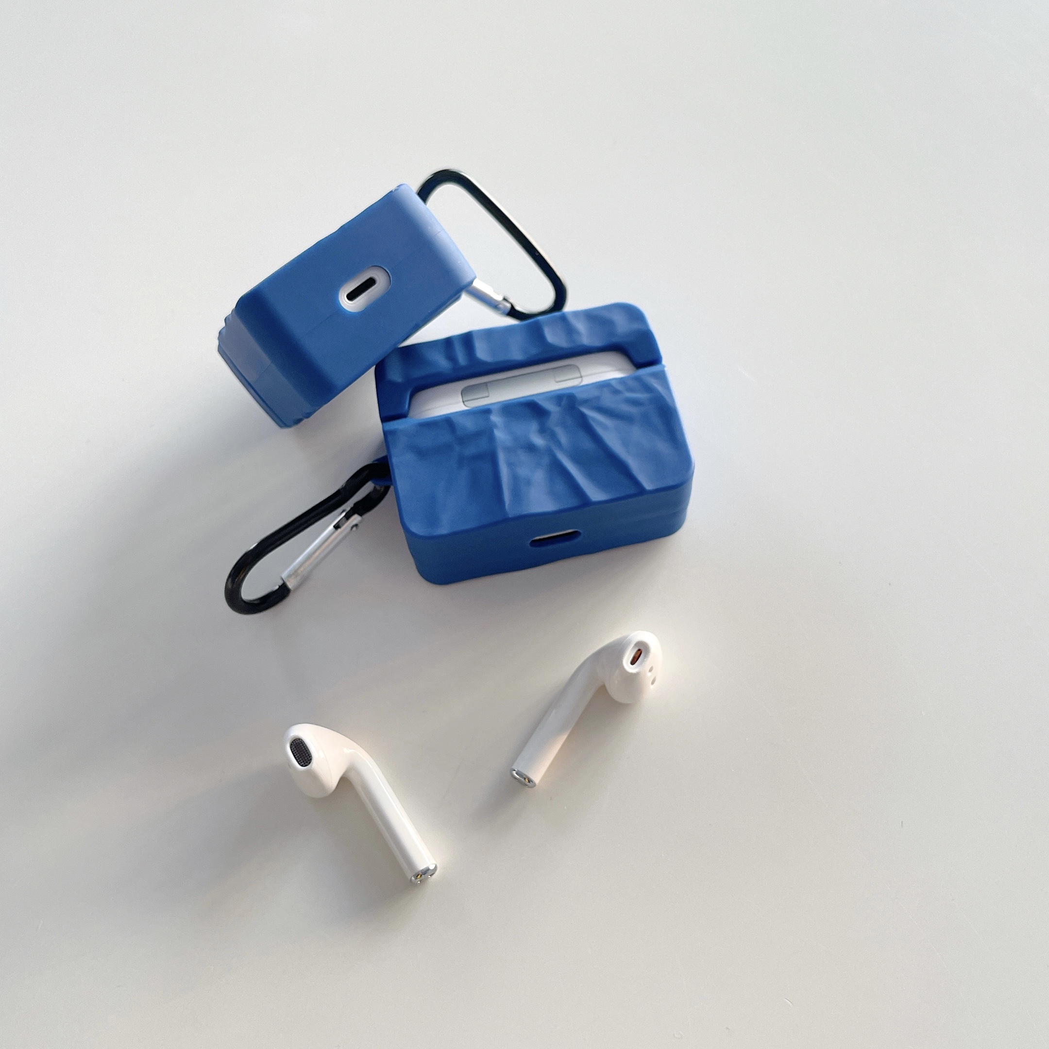 Lämplig för 3 skyddsfodral, vikta Klein Blue airpods trådlösa Bluetooth-hörlurar, mjuka silikonpods (4), 3:e_voghion.com