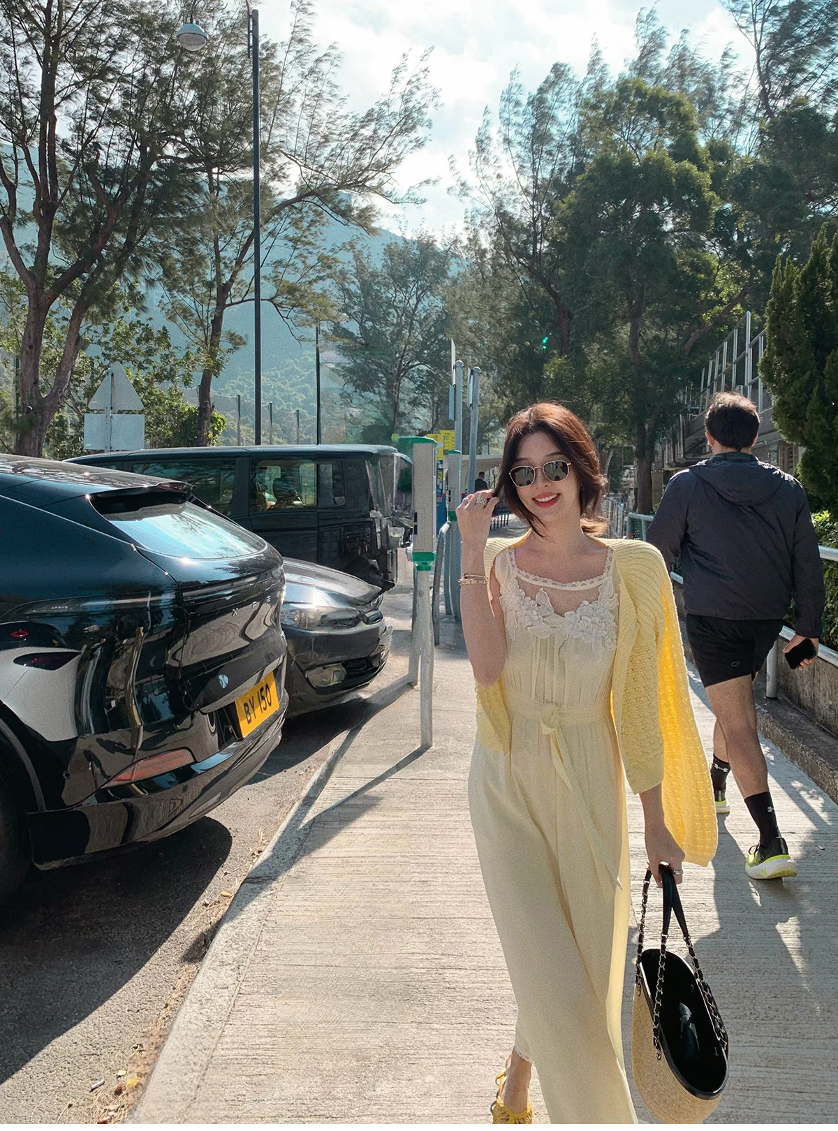 시 웨이 리앙 봄날 전복 프랑스식 낭만주의 루즈핏 느긋한 라운드 넥 벌룬 소매 홀로우 아웃 오픈 가디건 상세 이미지 47