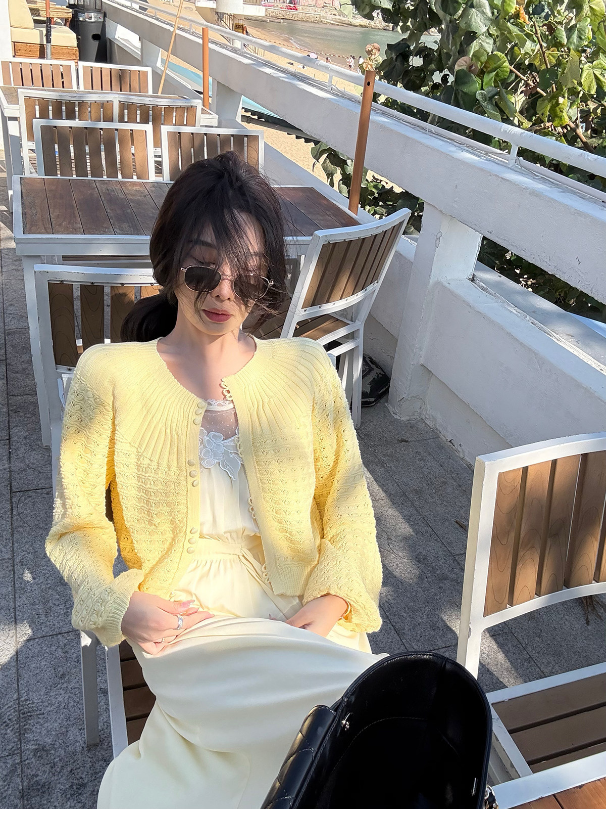 시 웨이 리앙 봄날 전복 프랑스식 낭만주의 루즈핏 느긋한 라운드 넥 벌룬 소매 홀로우 아웃 오픈 가디건 상세 이미지 75
