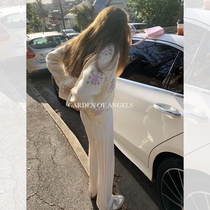 Shi Weiliang blogger hand embroidered ~ French retro German imported woven merino wool knitted cardigan