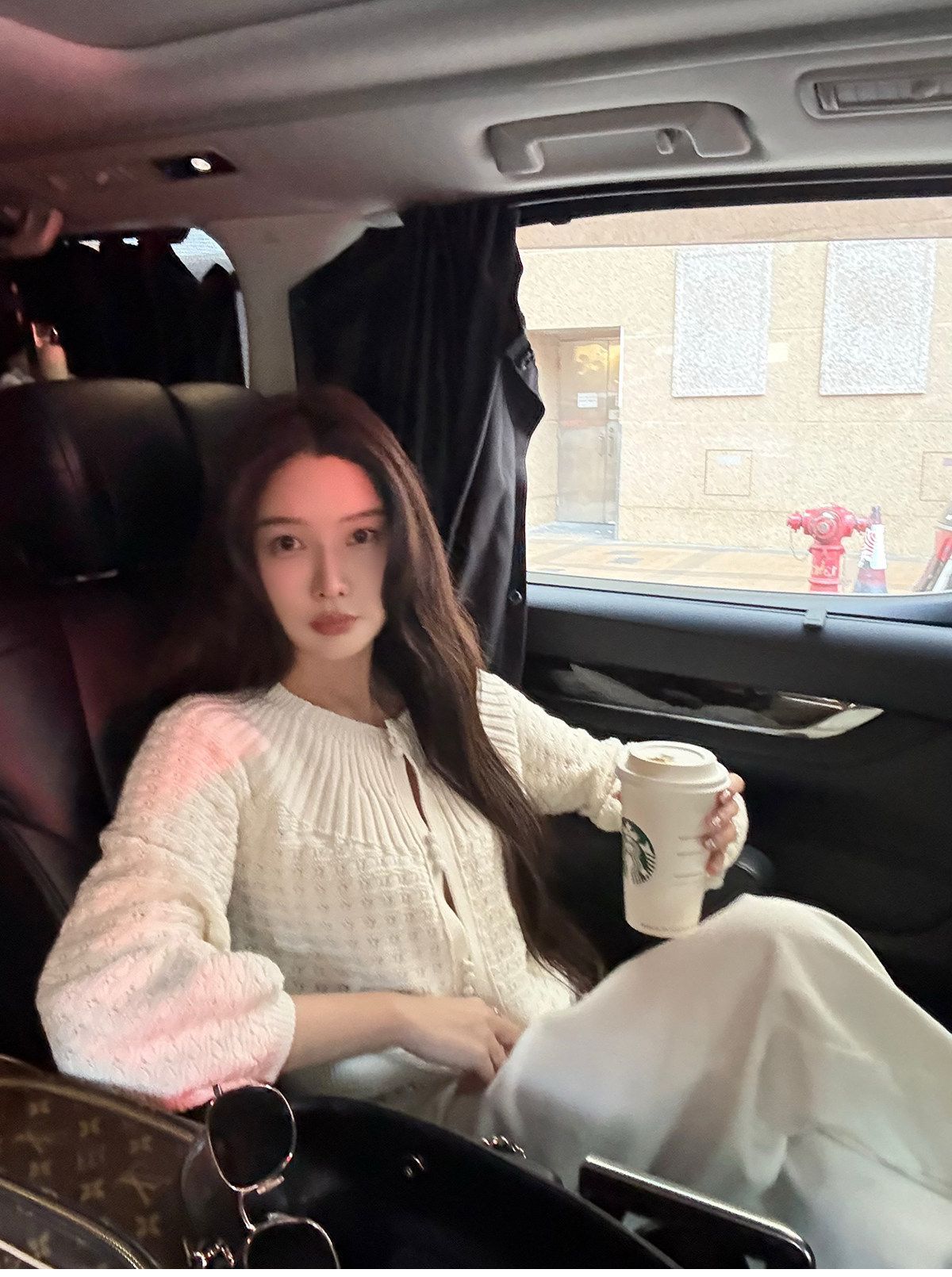 시 웨이 리앙 봄날 전복 프랑스식 낭만주의 루즈핏 느긋한 라운드 넥 벌룬 소매 홀로우 아웃 오픈 가디건 상세 이미지 62