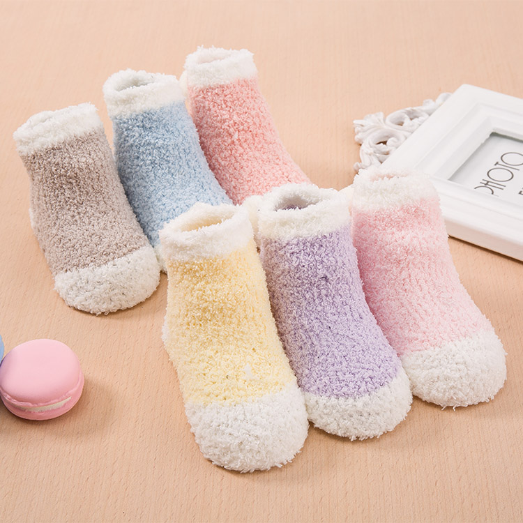 Vớ nhung trẻ em vớ trẻ em bé trai và bé gái mùa đông tất ấm áp dễ thương pha chế 12 tháng 1-3 tuổi thế giới phụ kiện trẻ em
