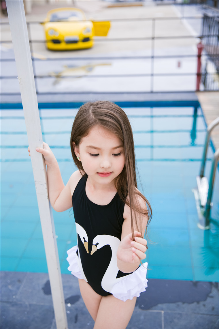 Đồ bơi bé gái áo tắm thiên nga trẻ em Xiêm tam giác lá sen nhỏ giữa mẹ và con gái áo tắm gửi mũ bơi quần bơi bé trai