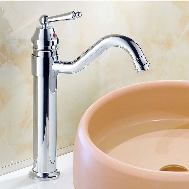 Silver full copper rotating hot and cold water tap modern minimalist Eugatory makeup chamber terrace with a bubbe with a bubbe