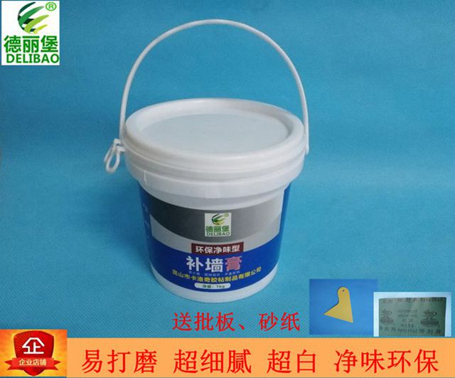 Complementing the wall anointed Dereburg filled cowboy mate finished putty