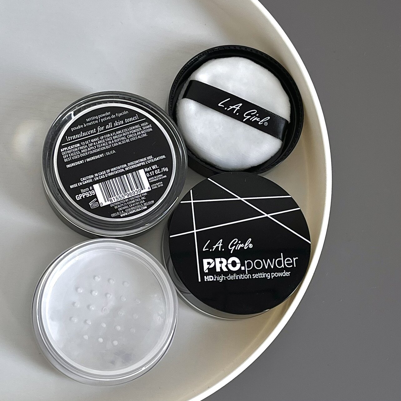 (Bonded Warehouse) Los Angeles Girl Lagirl L A Girl Loose Powder Pro HD 5g Oil Control Makeup Pleiades