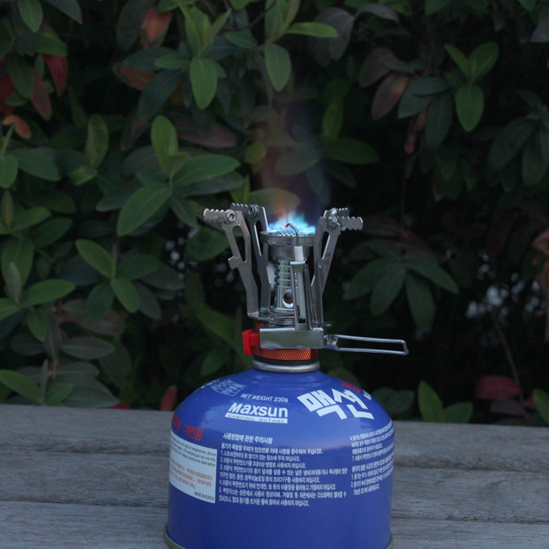 Beijing Goat Outdoor Head Mini-gas stove field portable folding camping blue flame titanium cookware stove stove