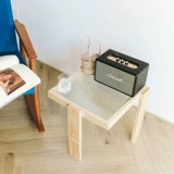 Гостиная диван маленький боковой стеклянный кровати легкий роскошный минималистский кофейный столик сеть красная творческая маленькая квартира Минималистский угол