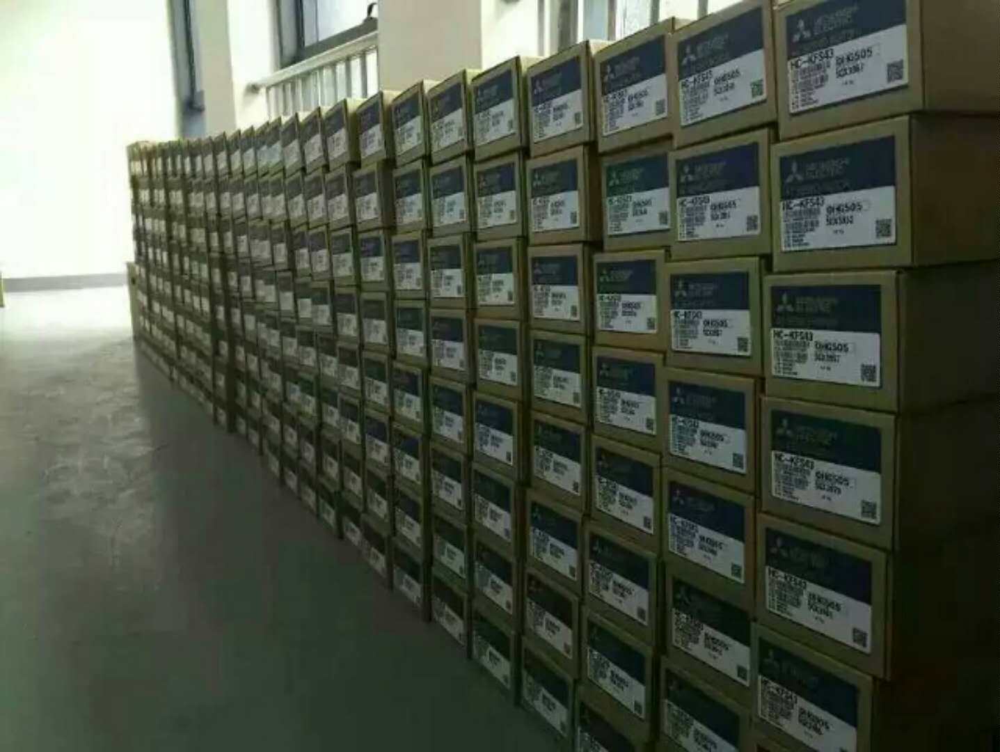 Mitsubishi Inverter FR-D720S-0 4KCHT-0 75 1 5 2 2 3 7 5 5K-7 5CHT now