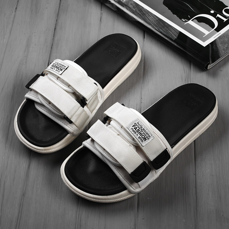 Slippers men's summer fashion wear 2020 new trend soft bottom outdoor word drag thick bottom leisure beach cool slippers shoes