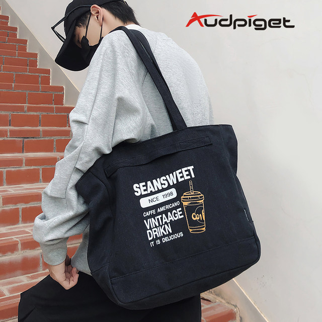Shoulder bag fashion trend 2023 new style