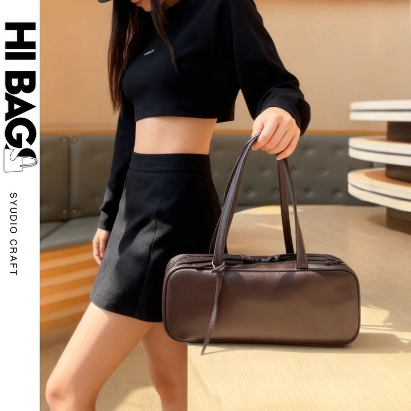 First-Layer Cowhide Boston Bowling Bag for Women, Vintage Handbag Pillow Bag, 2025 Autumn and Winter Single-Shoulder Underarm Baguette Bag