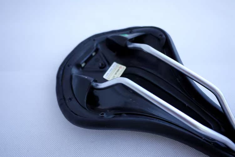 Selle de vélo Mountain Bike VELO - Ref 2351259 Image 22