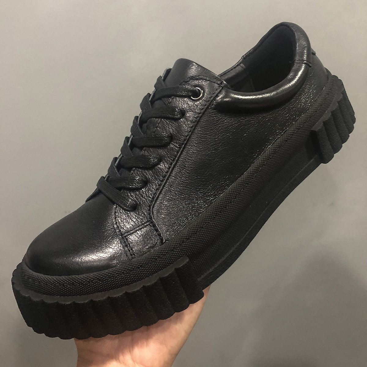 2023 new big head British men's shoes retro leather spring low top sneakers shell head casual old leather shoes trend