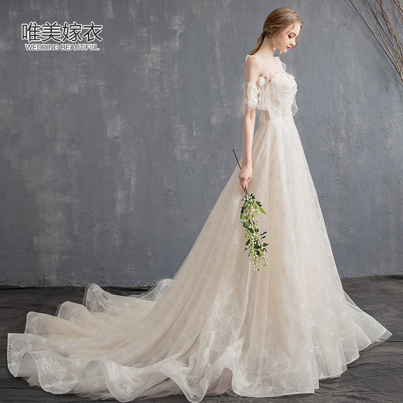 French light wedding dress small dress 2021 new bride temperament thin princess style simple go out yarn atmospheric tail