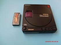 SONY D-90 CD machine portable CD D-9 with battery with original leather case