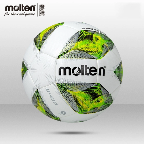 Официальный футбол с расплавленным с расплавленным туфтом.