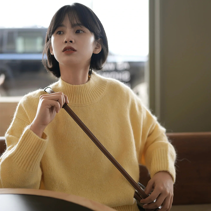 Yellow Half-High Collar Raccoon Fur Sweater for Women, Autumn and Winter Outerwear, Thickened for Winter, Lazy and Soft Knit Top for Layering