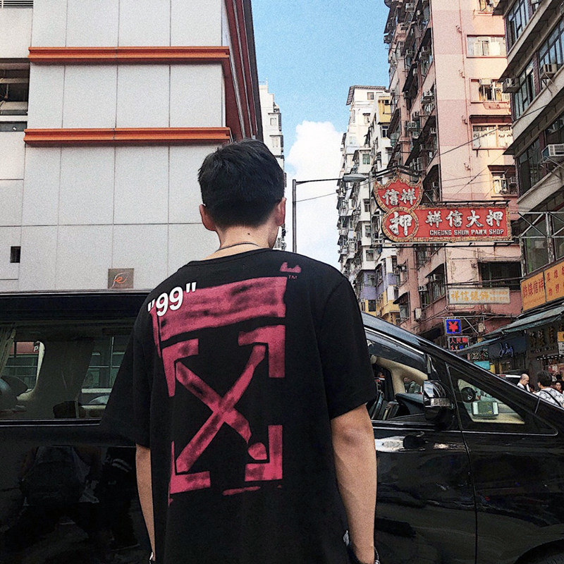 Vicxx OW Style 99 Printed Pink Arrow Graffiti Tide Brand Loose Men and Women Couples Crewneck Short Sleeve T-Shirt