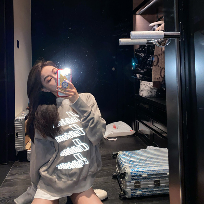 Produced by Vicxx We11done Seoul limited 3M reflective barrage Welldone loose round neck pullover sweater