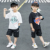 Chàng trai mùa hè ngắn tay bộ 2020 trẻ em mùa hè của không khí hai mảnh bộ trẻ em đẹp trai Hàn Quốc phiên bản của bộ đồ ướt thường. 