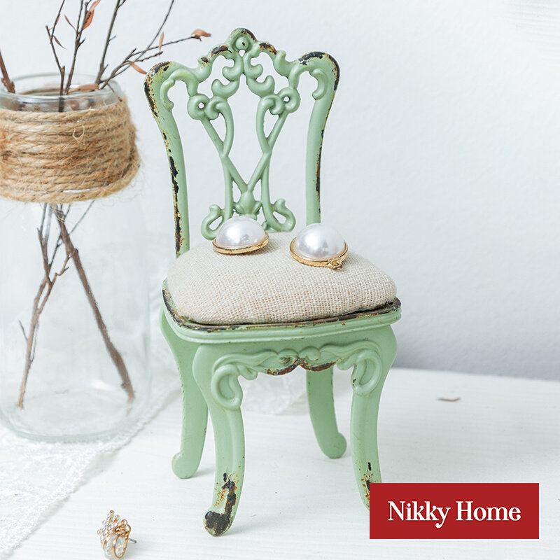 You can liveable ornament Jewelry Rack Home Creative Pendulum necklace Earrings Ear Needle Retro Little Black Clip Containing Chair