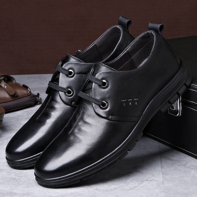 Winter plus velvet two cotton shoes men's business casual shoes leather middle-aged leather shoes men's British soft bottom large size dad shoes