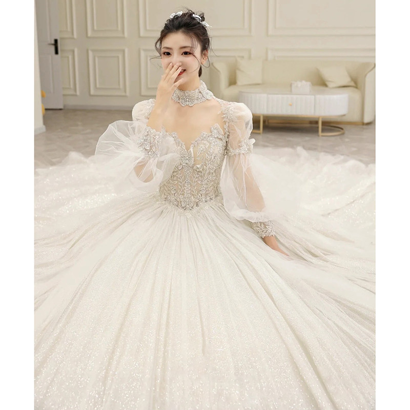 Long sleeve main wedding dresses 2022 new French style brides little sub Hepburn senior extravagant long tug tail light