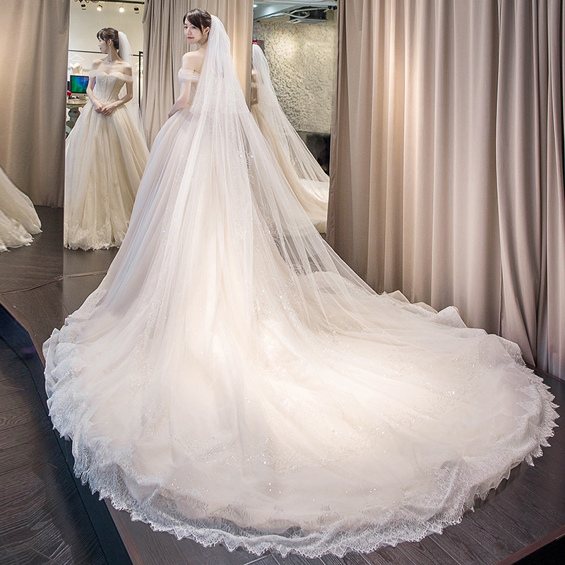 Straight Shoulder Wedding Dresses 2022 New Temperament Bride female French Princess Jane Yoo Wonderland long trailing light