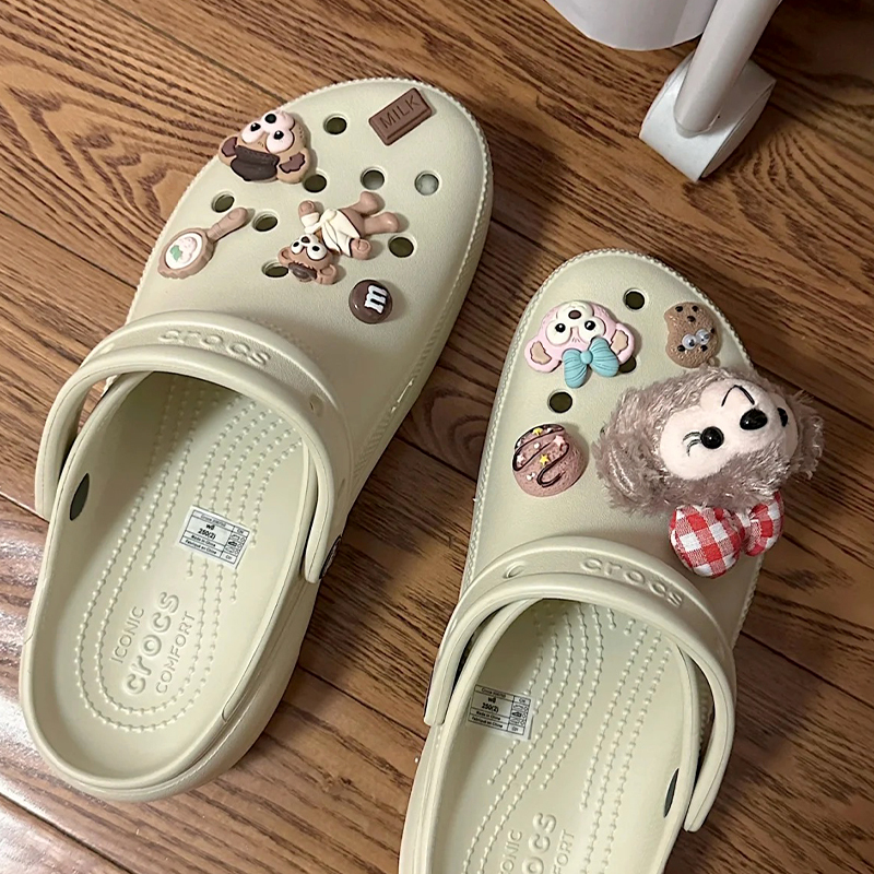 Cute Crocs Shoe Accessories DIY Decorations Children's Sandal Ornaments Crocs Shoe Charms Disney Accessories for Girls Cute Crocs Shoe Accessories DIY Decorations Children's Sandal Ornaments Crocs Shoe Charms Disney Accessories for Girls