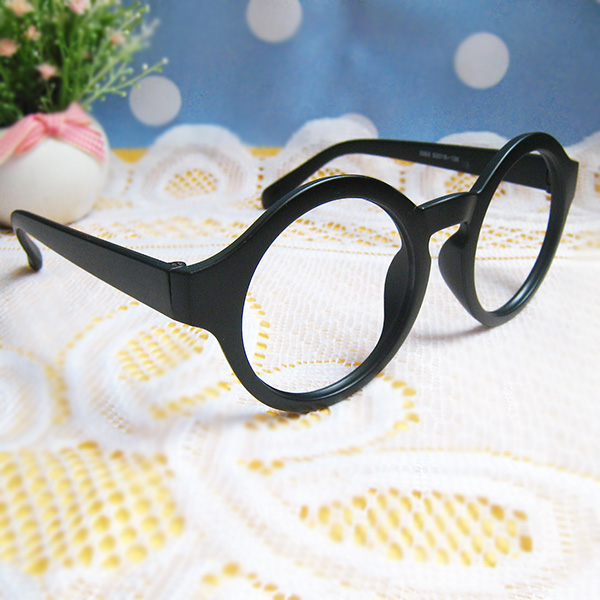 Retro mờ đen tròn dày không có ống kính kính khung gọng kính cho nam và nữ để trang trí sân khấu kính bảo vệ mắt