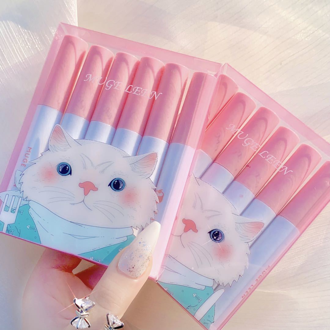 6 glaze - lipstick pupils do not deck to the matte velvet fog face to appear white glaze suit