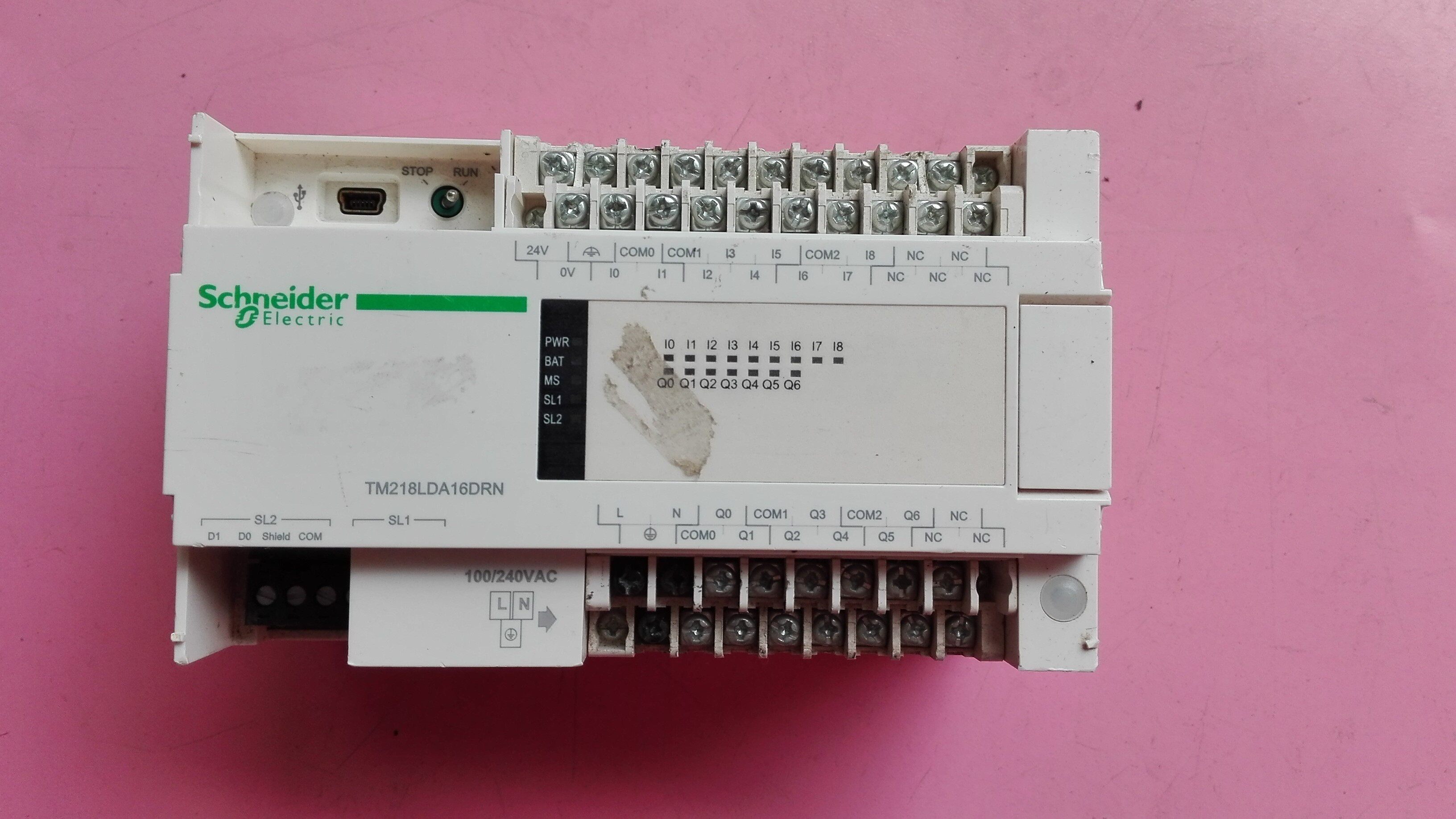 The TM218LDA16DRN in kind of a second hand